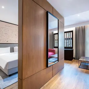 Hotel Radisson Red, Tbilisi